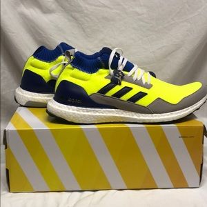NIB Adidas Ultra Boost Mid - 11.5